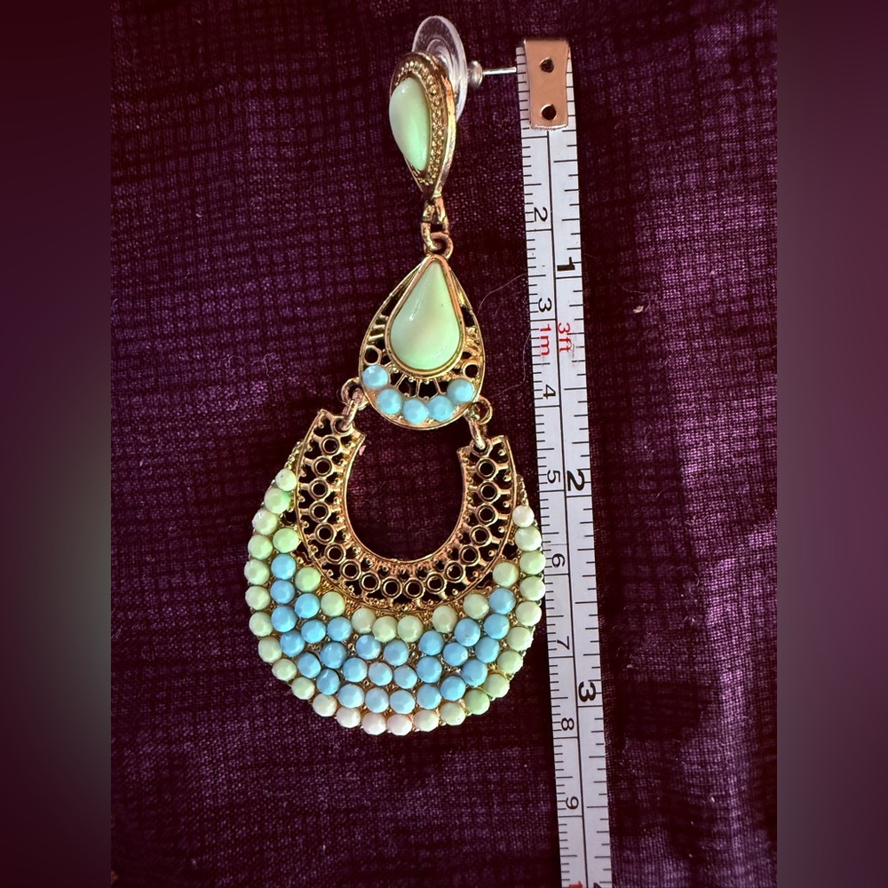 Earrings Boho Vibe Beaded Dangle Style - Turquoise and Gold Tone Accents - EUC - Picture 3 of 5